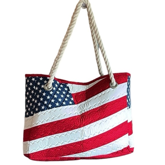 American Flag Stars and Stripes Quilted Tote Extra Large Beach Bag - Picture 1 of 8